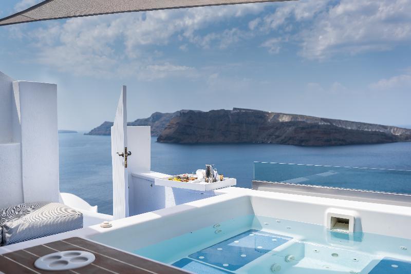 Hyperion Oia Suites Exterior photo